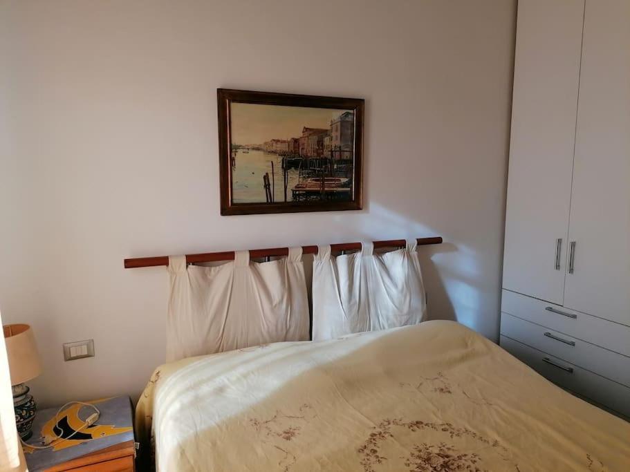 Grazioso Appartamento A Ischia Zona Pilastri Exterior photo